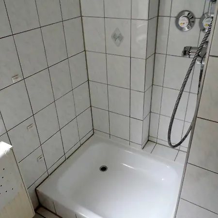 Klein * Pfaffenweiler